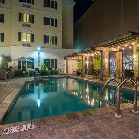 Candlewood Suites Mobile-Downtown By Ihg Eksteriør billede