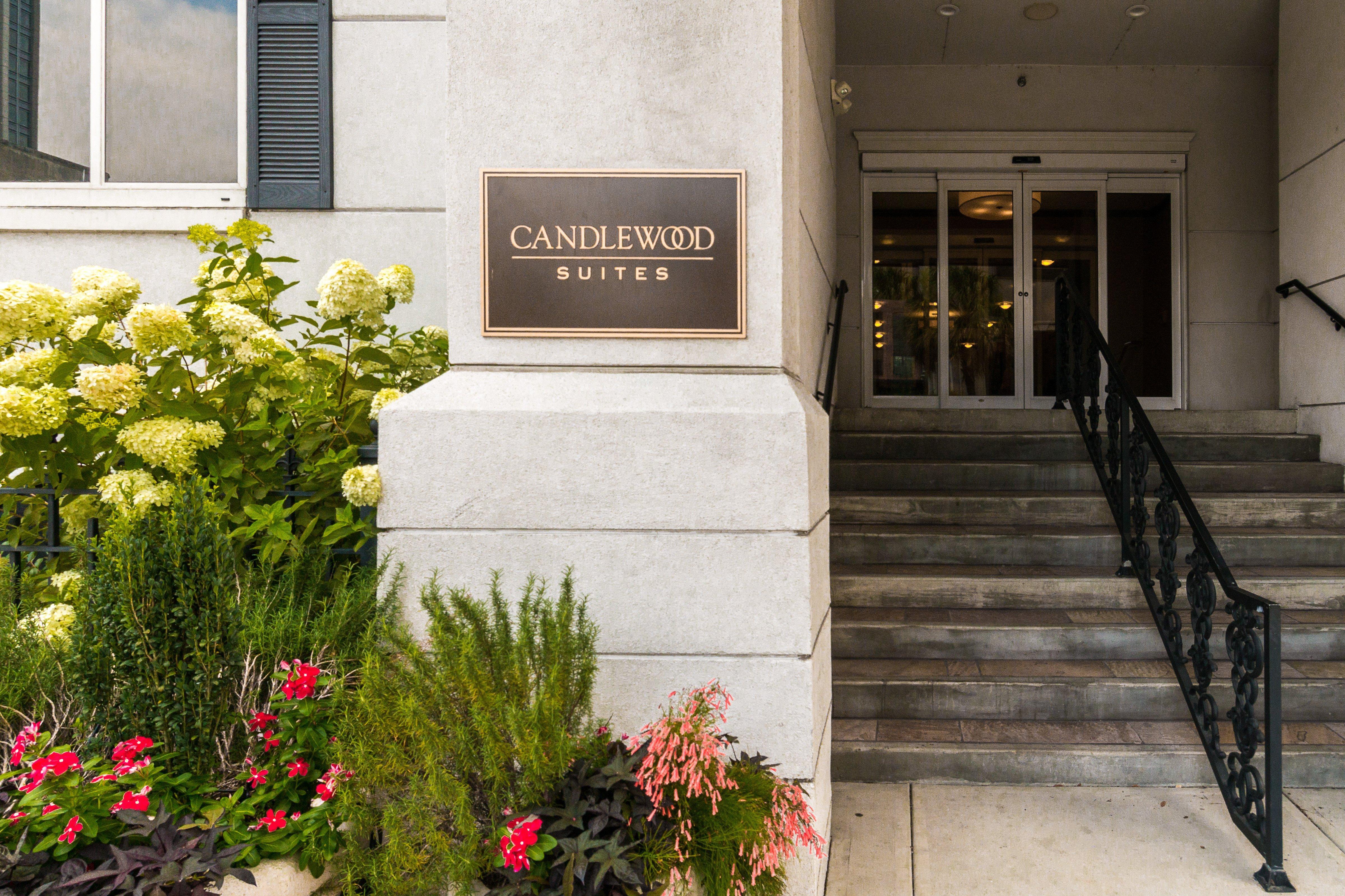 Candlewood Suites Mobile-Downtown By Ihg Eksteriør billede