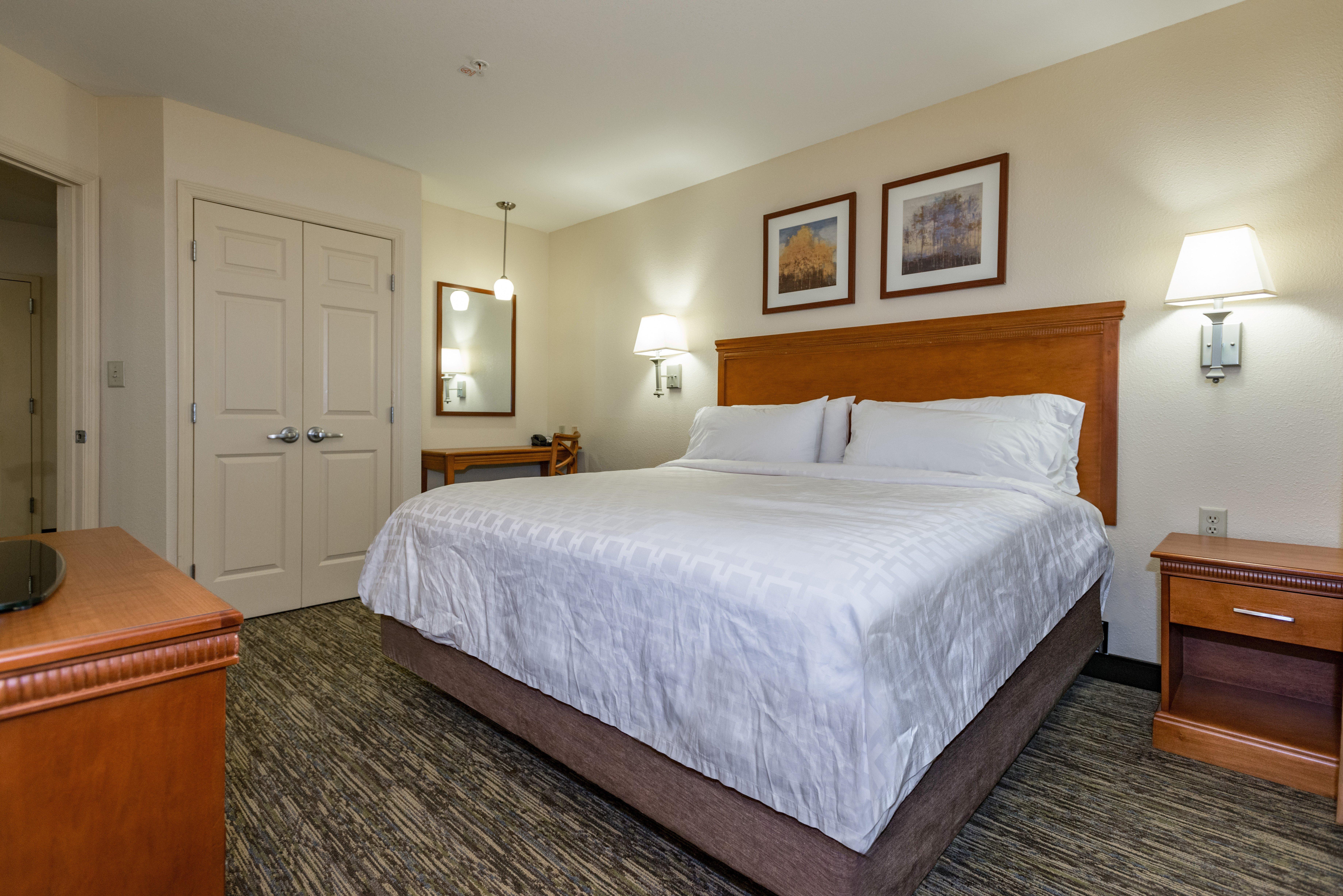 Candlewood Suites Mobile-Downtown By Ihg Eksteriør billede