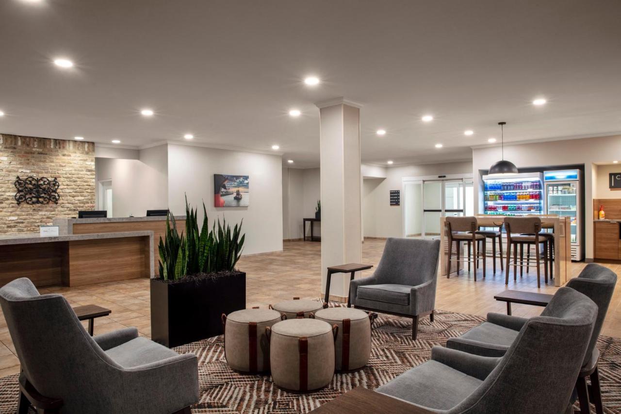 Candlewood Suites Mobile-Downtown By Ihg Eksteriør billede