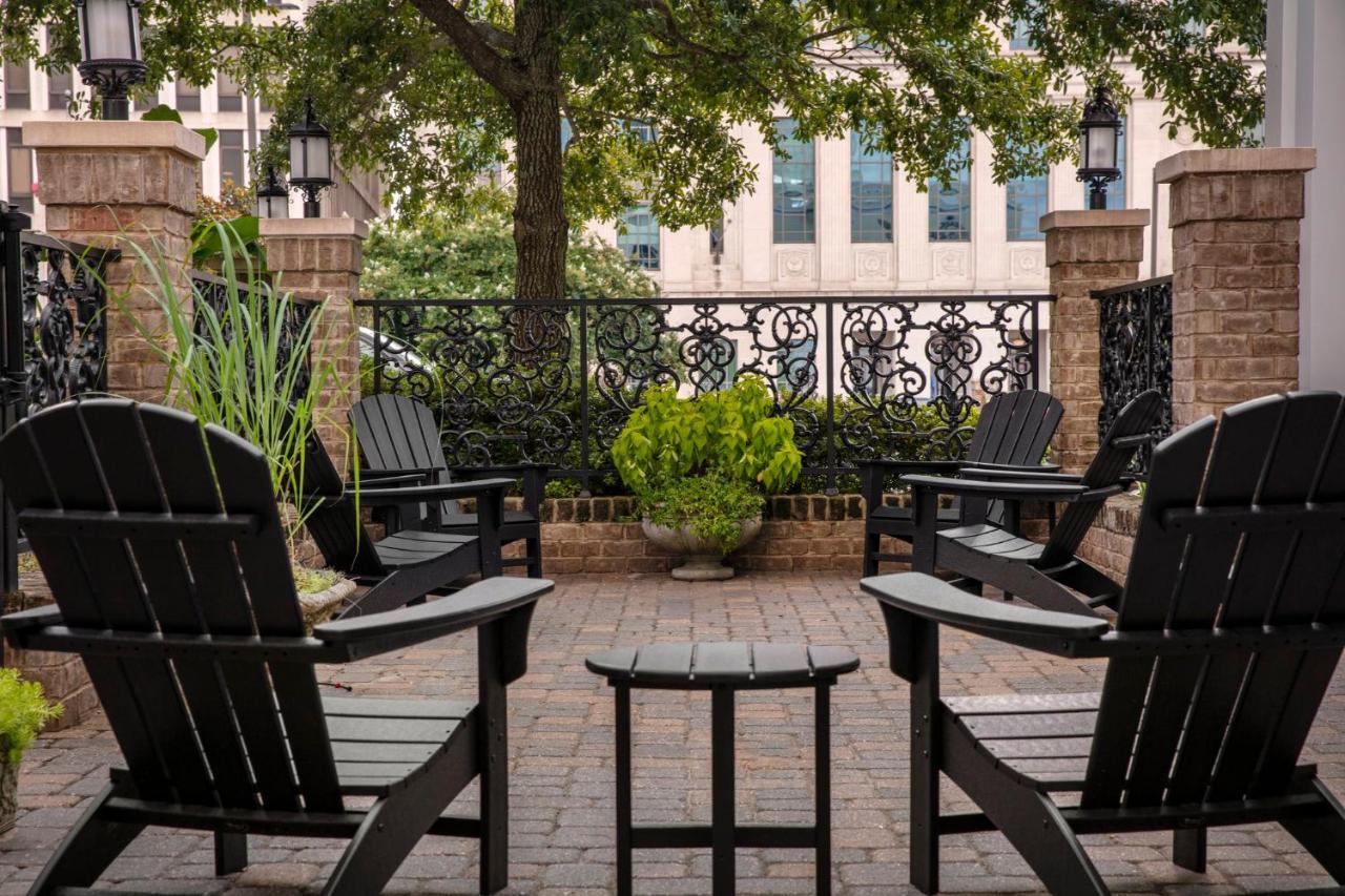 Candlewood Suites Mobile-Downtown By Ihg Eksteriør billede