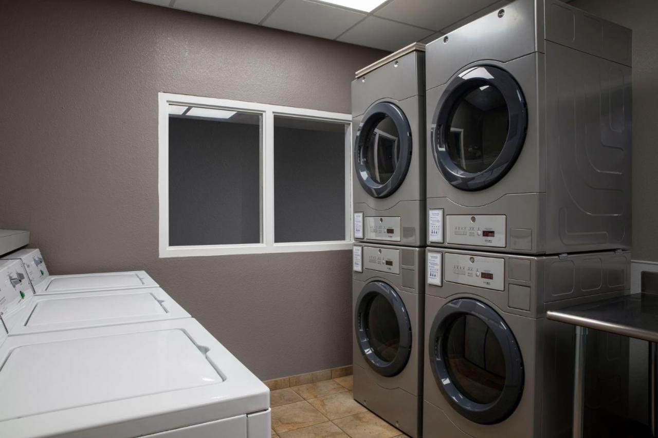 Candlewood Suites Mobile-Downtown By Ihg Eksteriør billede